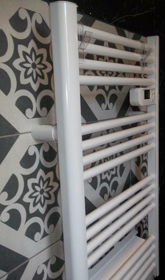 Cugnaux Toulouse Metropole Ouest Chambre Privee De Luxe - Sdb Wc Privee Terrasse Piscine Aqua Bike Exterior photo