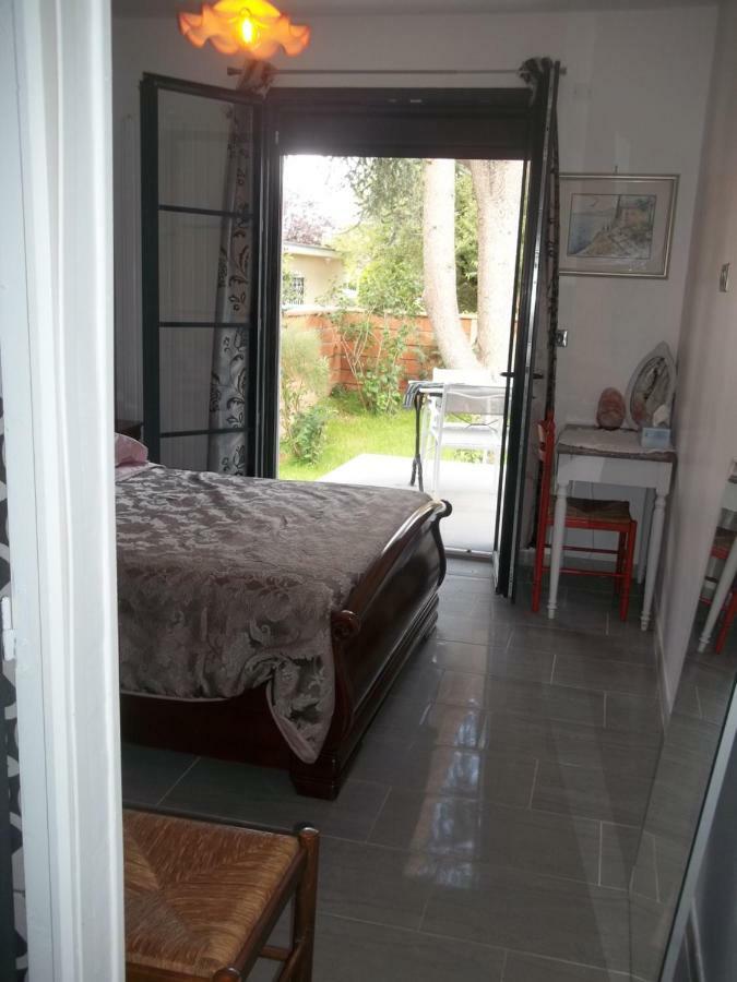Cugnaux Toulouse Metropole Ouest Chambre Privee De Luxe - Sdb Wc Privee Terrasse Piscine Aqua Bike Exterior photo